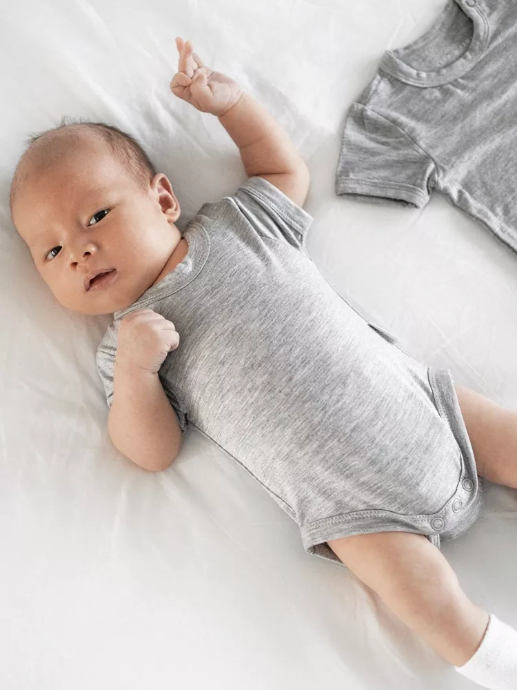 Custom new born onesies bamboo baby onesies - Image 3