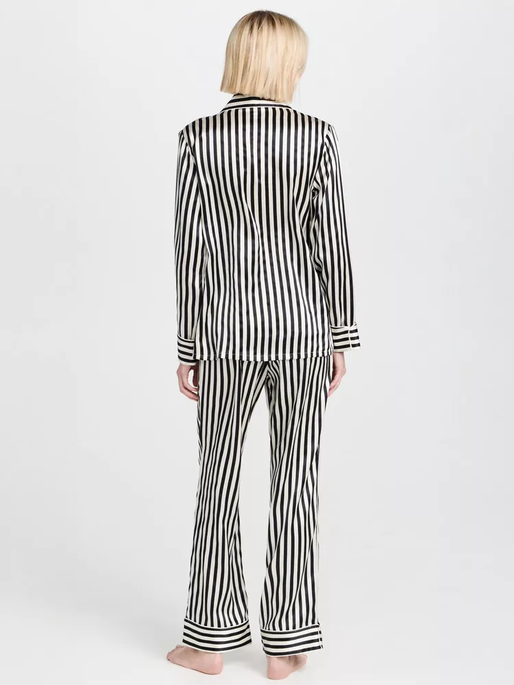 black-and-white-striped-pajamas-1