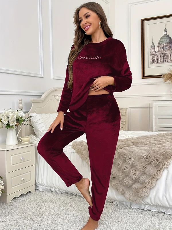 CHINEE Adult Thermal SleepwearFlannel Soft Knitted Women's Pajamas Set