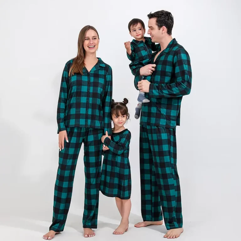 CHINEE-American-New-Mom-and-Me-Dad-Christmas-Pajamas-Wear-Matching-Family-Clothes-Outfits-Christmas