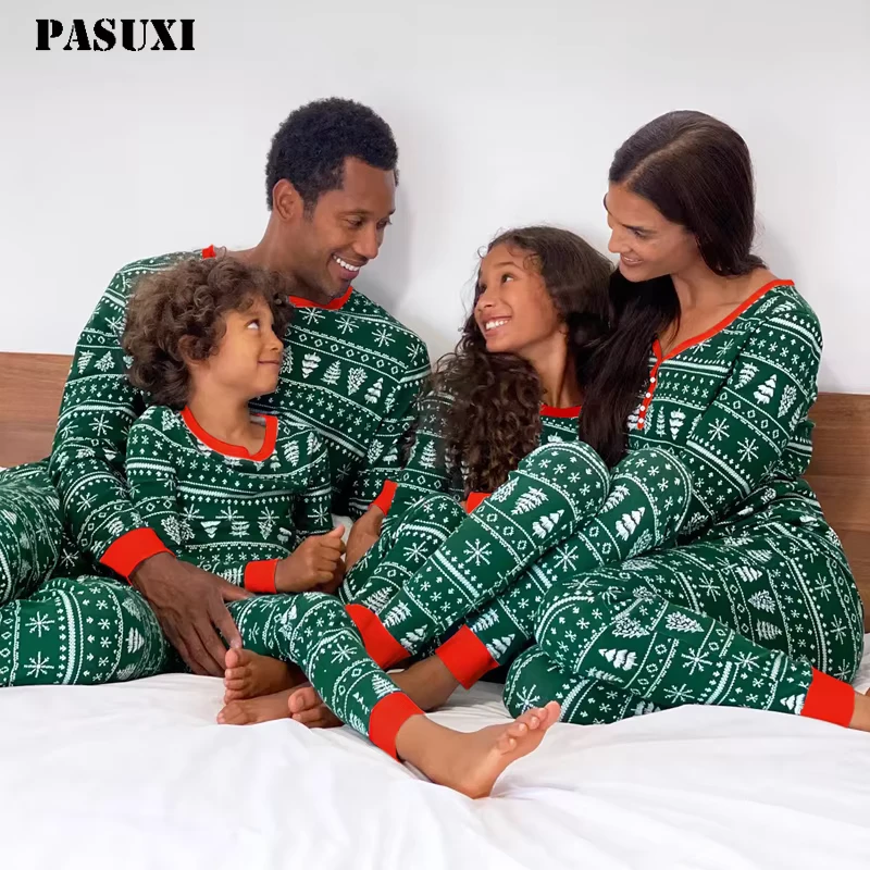 CHINEE Christmas Pajamas Mommy and Me Elk Print Family Pajamas Matching Set Suits Father Mother Kids Homewear Sleepwear Clothes