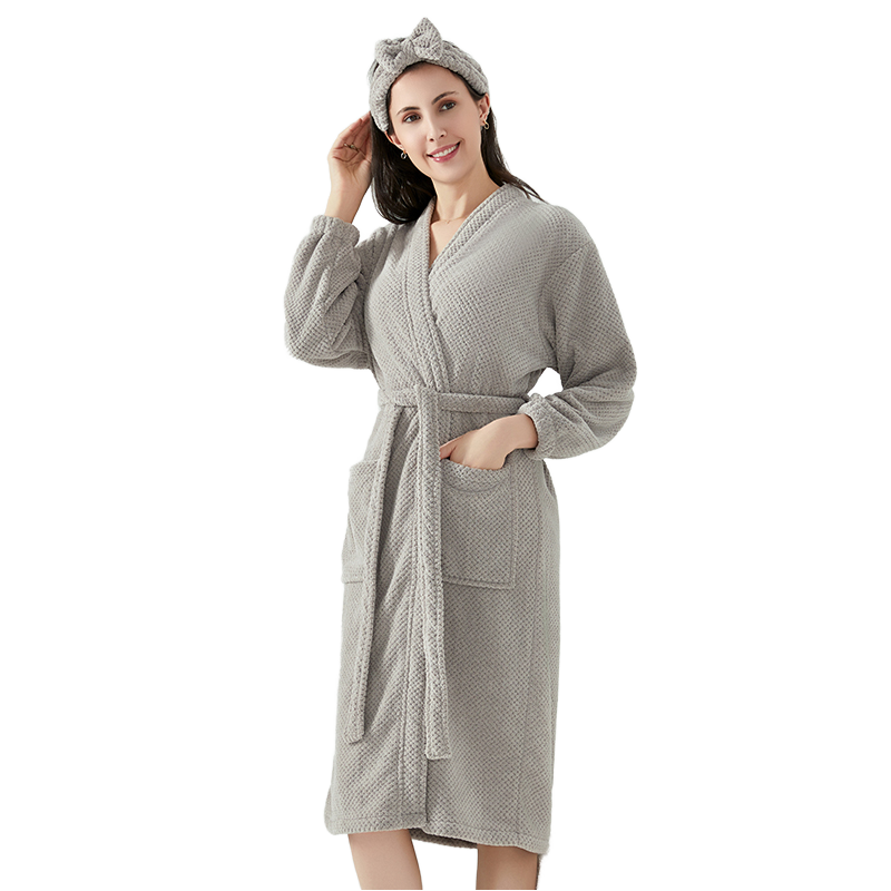 CHINEE Coral Fleece Luxury Bathrobe Thickened Pajamas Long Sleeved Knee Length Bath Towel Summer Flannel Adult
