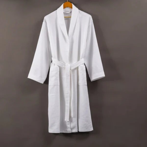 CHINEE Custom 5 Star Hotel Logo White Luxury Breathable Soft Robe Waffle 100% Cotton polyester Romantic Solid Bath Robes