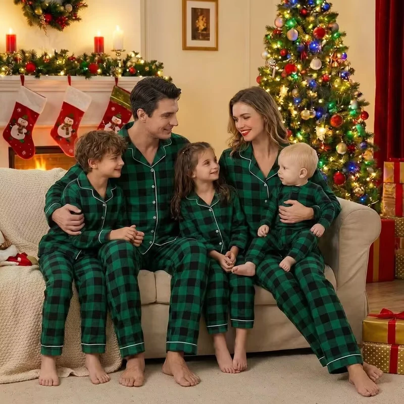 CHINEE Custom Pattern Matching Family Christmas Pajamas Set Front Flannel Elastic Waist Cozy Green Black Solid Sleepwear