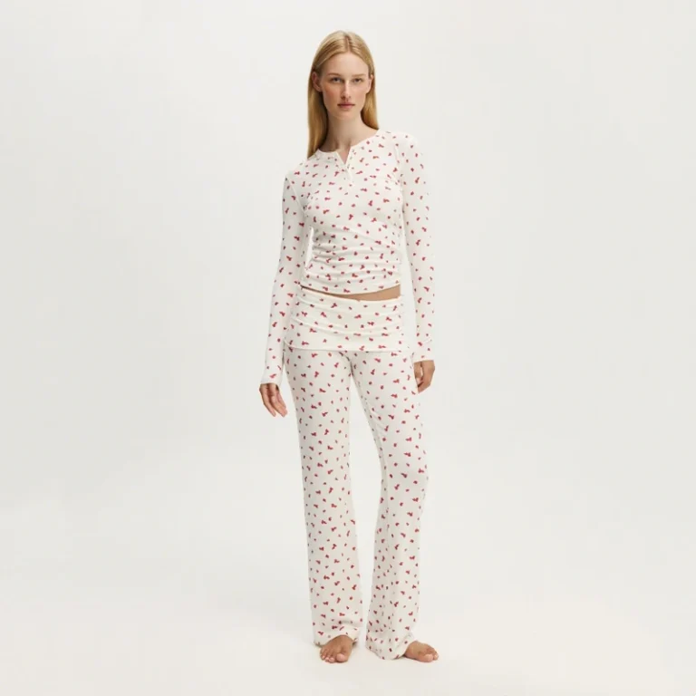CHINEE Custom Printing Spring V neck Comfortable Breathable Long Sleeve And Pants Pajama Set For Women Nightwear Sleepwear