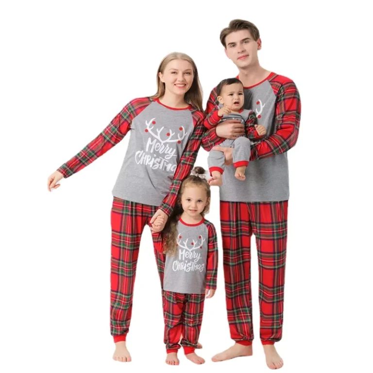 CHINEE-Drop-Shipping-Matching-Family-Pajamas-Sets-Christmas-Letter-and-Plaid-Printed-Long-Sleeve-Tee-and-Bottom-Loungewear