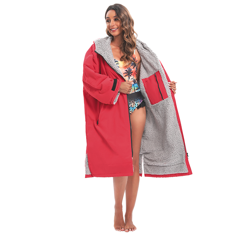 CHINEE Factory Long Sleeve Waterproof and Warmer Fleece Inner Lining Dry Changing Robe