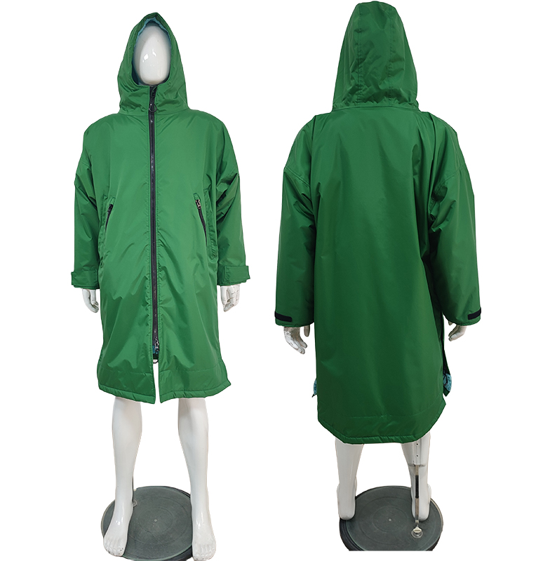 CHINEE Factory OEM Swimming Unisex Hooded Jacket Oversized Waterproof Changing Robe for Diving Swimming Watersports