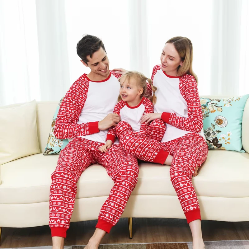 CHINEE Family Matching Clothes Sets Custom Little Elk Printing Christmas Pajamas Home Suits