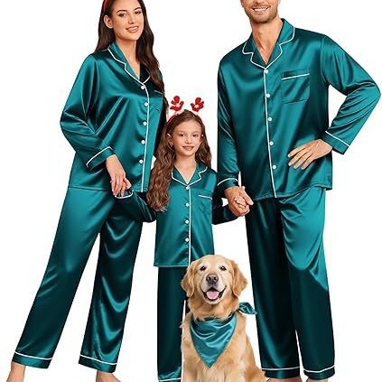 CHINEE Green Satin Pajamas Set Family Matching Outfits Long Sleeve Turn-down Collar Eco-Friendly Front Sleepwear Mom Dad