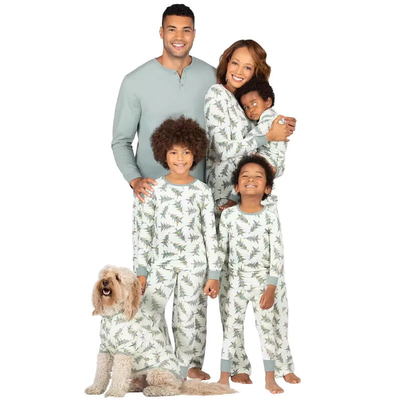 CHINEE High Quality Bamboo Modal Family Matching Clothes with Dog Christmas Pajamas Sets Luxury Deer Print Matching Family Pajamas