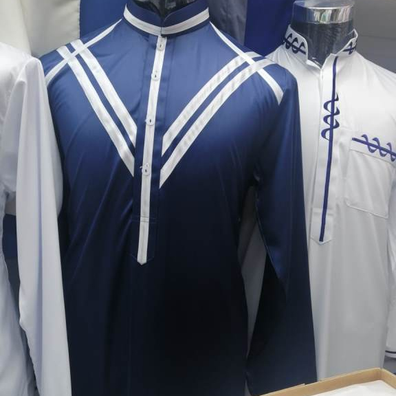 CHINEE Hot Selling Men's Robe V Neck Long Sleeves Dubai Style Traditional Islamic Clothing Cotton Linen Material Casual Muslim Style