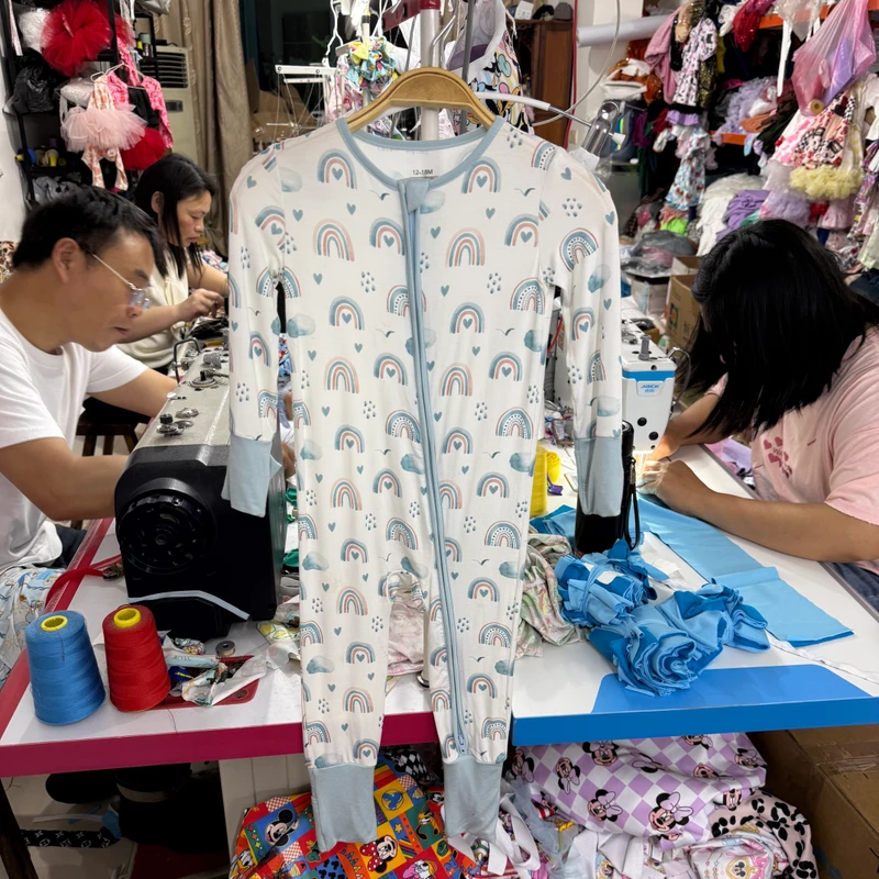 CHINEE Kids Bamboo Zippy Pajamas Soft Stretch Baby Sleeper One Piece Zip Romper Custom Print Sleepwear Set