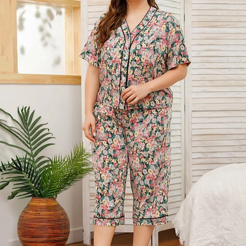 CHINEE Latest Design Plus Size Women's Luxury Cotton Jersey Elegant Floral V Neck Short Sleeve Quick Dry Breathable Pajamas Summer