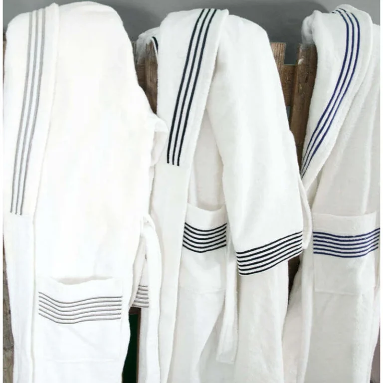 CHINEE-Luxury-100-Cotton-Bathrobe-with-Embroidered-Lines-High-Quality-Comfort-for-Home-Hotels-Spas-Private-Label
