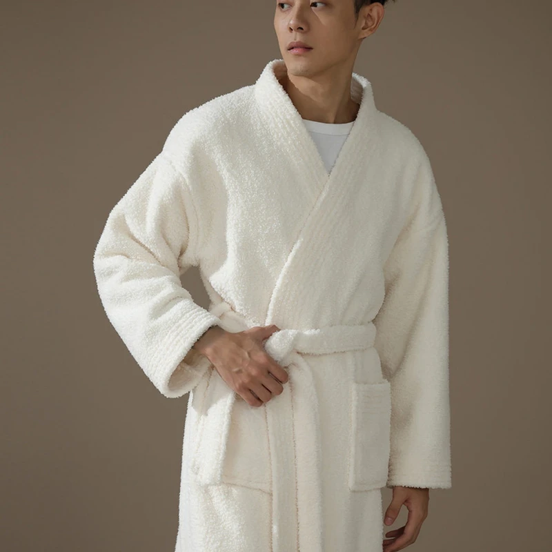 CHINEE Luxury Coral Fleece Women's ODM Bathrobe Breathable Thermal Quick Dry Full Length Bath Robe Winter All