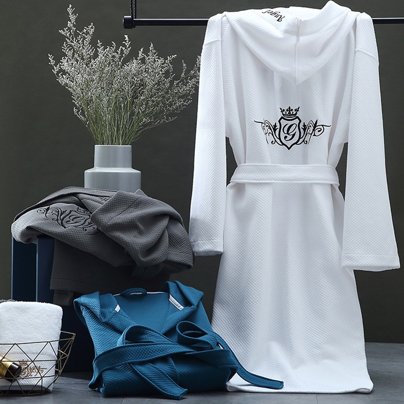 CHINEE Manufacturer Star Hotel Waffle Bathrobe Embroidered Thin Adult 100% Cotton Hooded Sauna Robe