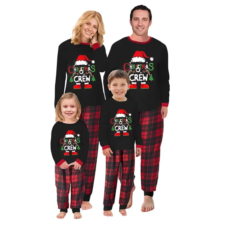 CHINEE-New-Design-Mom-Dad-Kid-Xmas-Sleepwear-Matching-Sets-Christmas-Pajamas-Family-Navidenos-Pijamas-With-Pets