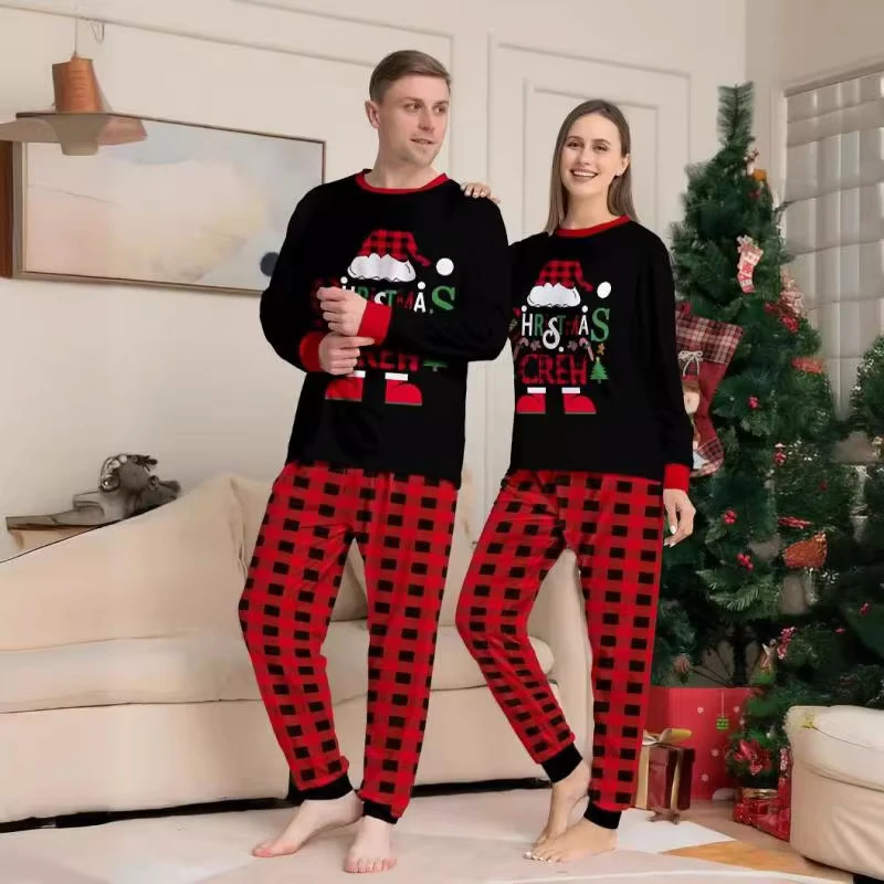 CHINEE New Design Mom Dad Kid Xmas Sleepwear Matching Sets Christmas Pajamas Family Pajamas With Dogs Pets