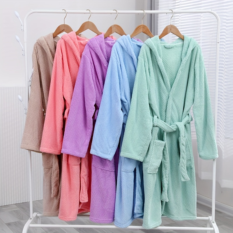 CHINEE ODM OEM Factory Super Soft Warm Solid Colorful Coral Fleece Shower Wearing Bath Gown Bathrobe Ladies with Hoodie