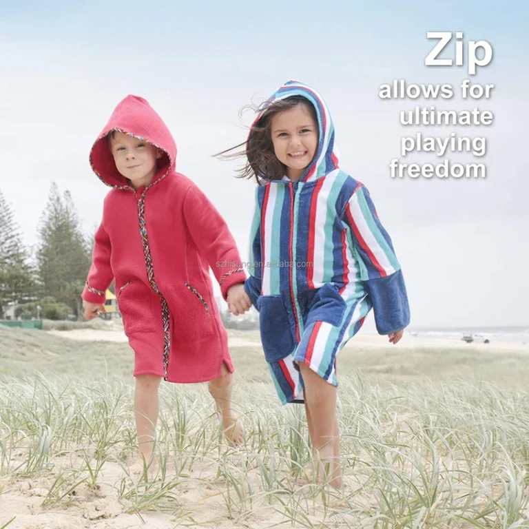 CHINEE OEM Logo Quick Dry Woven Beach Swimming Cotton Towelling Hooded Kids Terry Robe with Zipper Bathroom Use