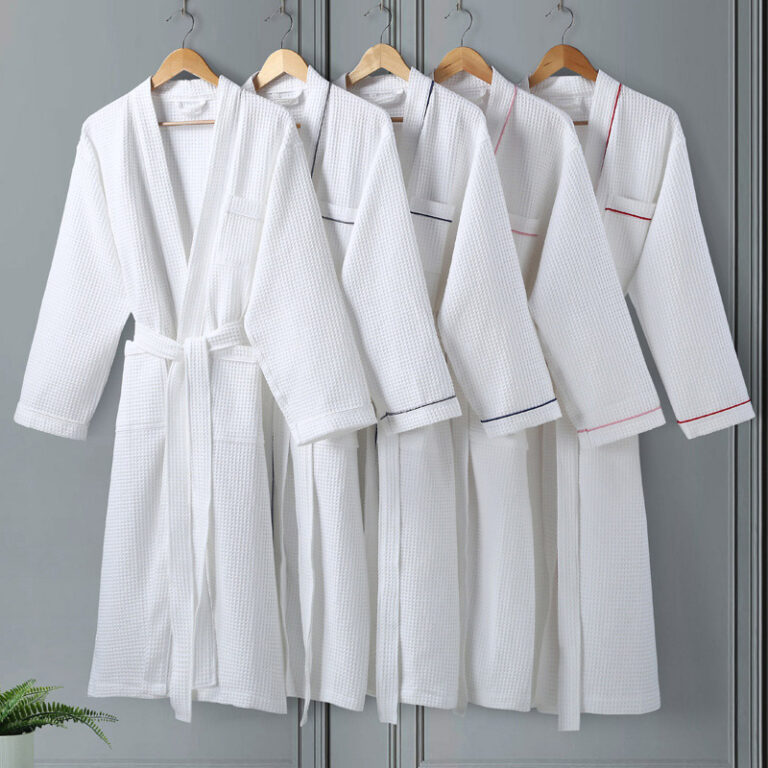CHINEE Premium Quality Luxury Hotel 100% Cotton Mens And Women Bathrobe Waffle Bathrobe