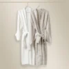 CHINEE Quick Dry Luxury Waffle Bathrobe Soft 100% Yarn Dyed Linen Woven Custom Knee Length With Thermal And Elastic Bathrobe