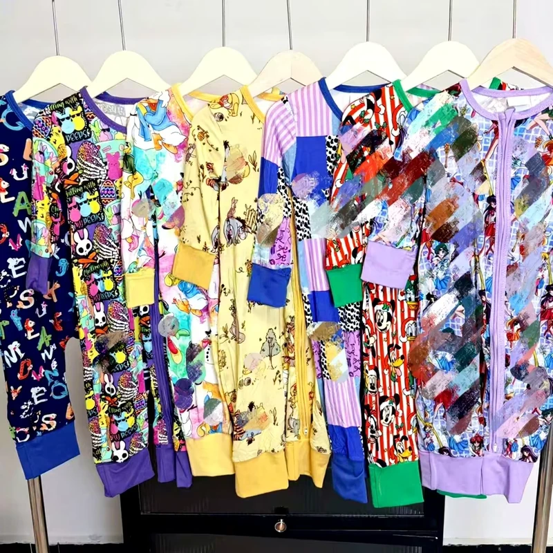 CHINEE Ready to Ship Bamboo Pajamas Mystery Box Character Print Baby Pajamas Baby Zipper Footed Sleeper