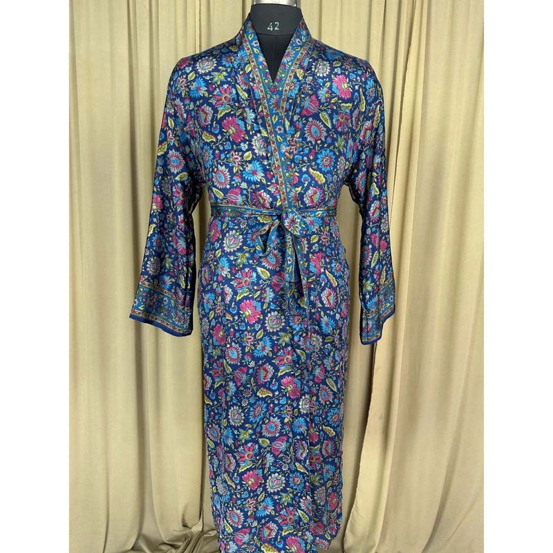 CHINEE Silky Soft Men's Kimono Robe Elegant Vintage House Beach Wear Timeless Comfortable Lounge Sustainable Classic Masculine Perfect