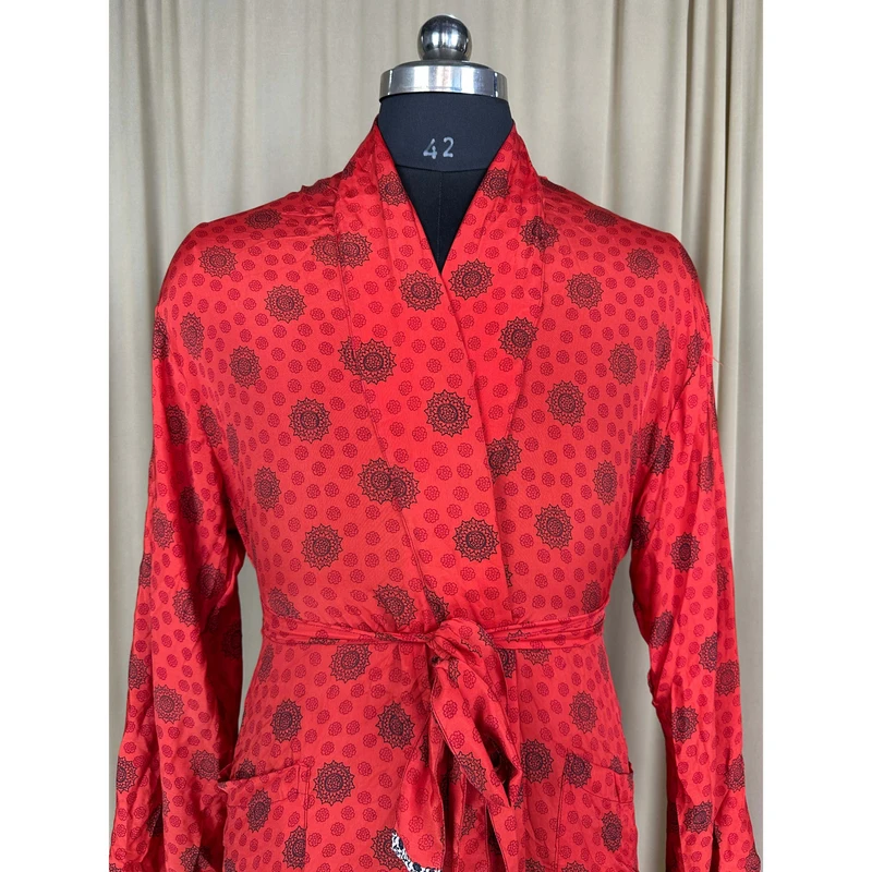 CHINEE Silky Soft Men's Kimono Robe Elegant Vintage House Beach Wear Timeless Comfy Lounge Sustainable Classic Masculine Gift Idea