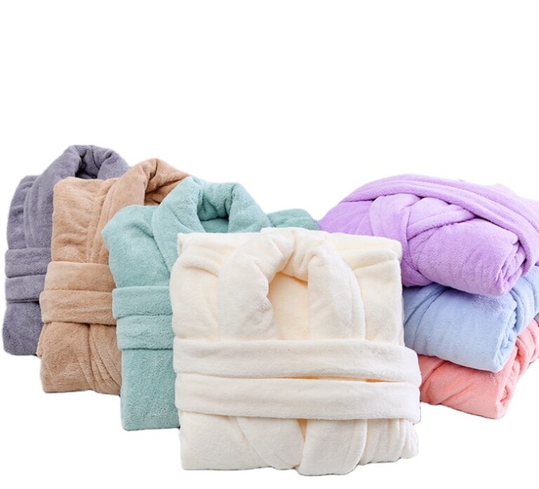 CHINEE-Super-Soft-and-Warm-Solid-Color-Coral-Fleece-Couple-Bath-Gown-Bathrobe-Ladies-and-White-Robe