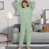 CHINEE Women's Autumn Winter Home Wear Sets Elastic Waist Coral Fleece Thickened Neck Long Sleeves Two Piece Pajama Set