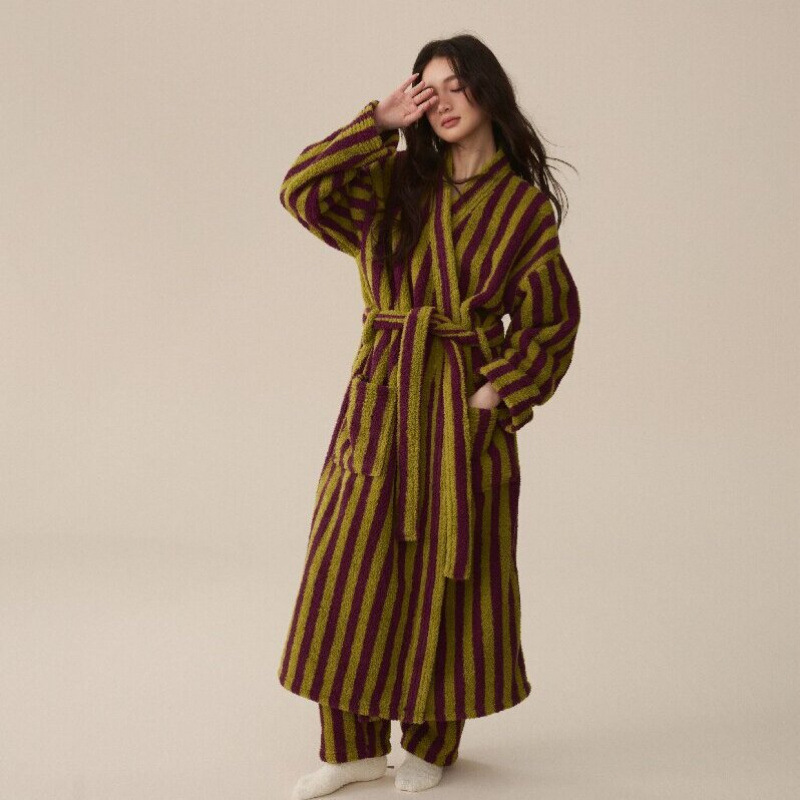 CHINEE Yuzhi Manufacturer Coral Fleece Thickened Nightgown and Long Couple Custom Bathrobe
