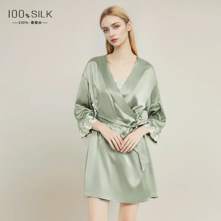 19-Mumi-Print-Silk-Lingerie-Nightdress-Luxury-Two-Piece-Mulberry-Silk-Dress-and-Robe-Set