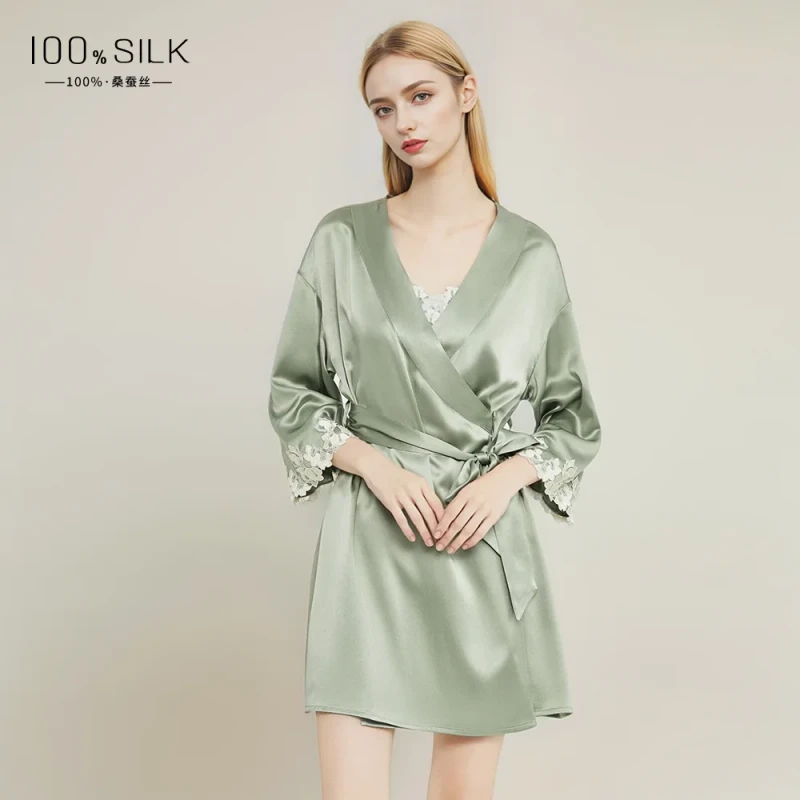 19 Mumi Print Silk Lingerie Nightdress Luxury Two-Piece Mulberry Silk Dress and Robe Set