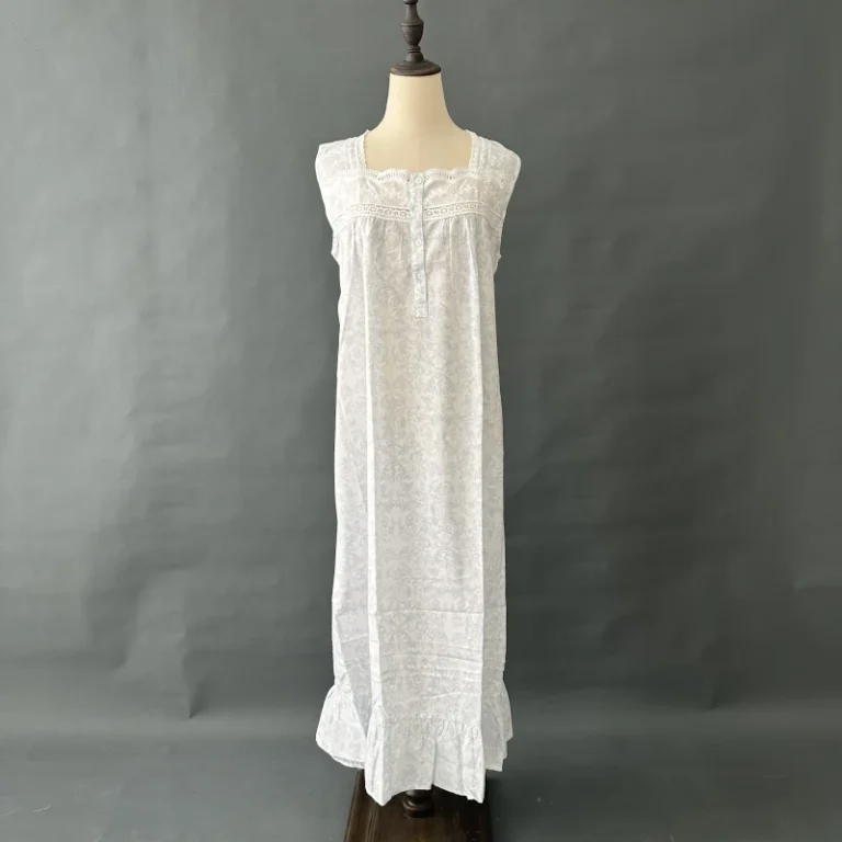 Blue-Toile-Sleeveless-Embroidered-Nightdress