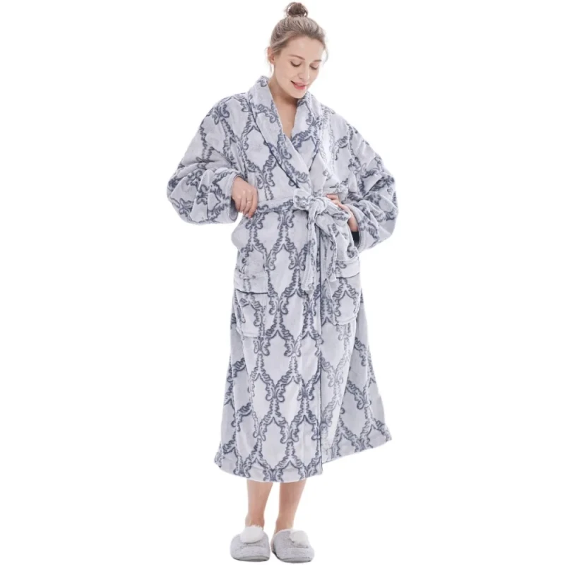 China Factory Luxury Winter Fleece Bathrobe Printed Polyester Flannel Long Nightgowns for Plus Size Adults Men's Sleepwear