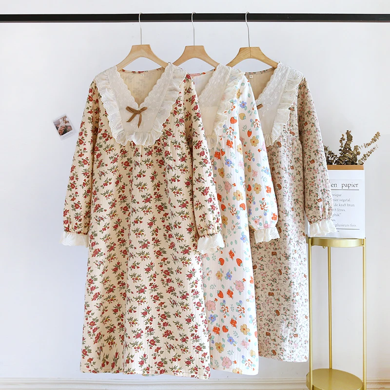 Cotton Floral Print Lace V Neck Pajama Nightdress Rose Garden Print Winter Thermal Breathable Fashionable Sleeping Dress