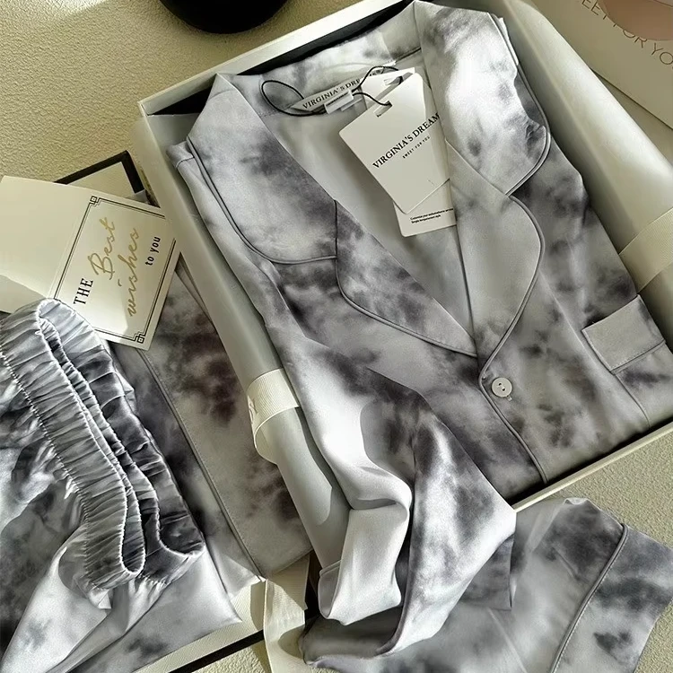 Custom Basic Regular Embroidered Satin Pajamas Set 2 Piece Men's Silk Blank Pajamas Men Sleepwear Sets Satin Pajamas