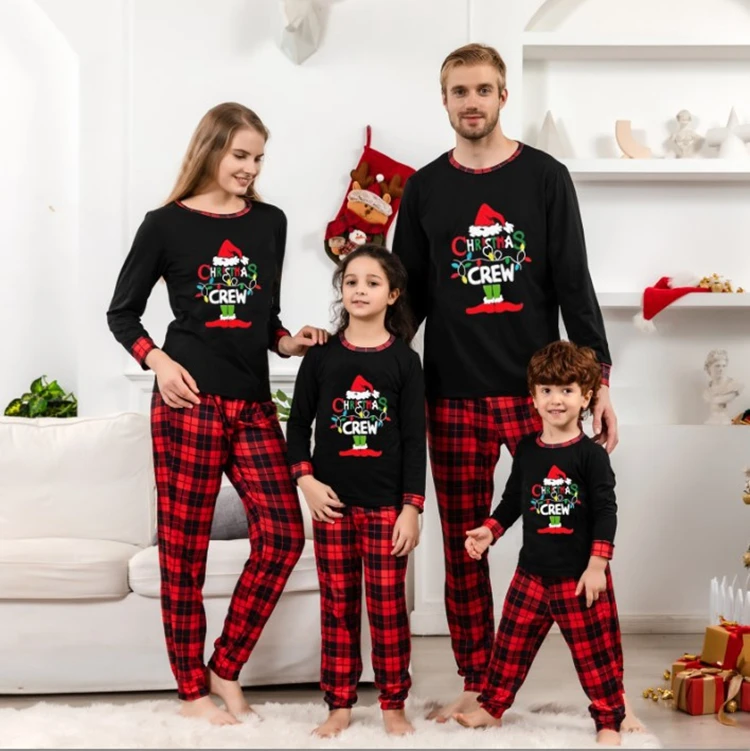 Custom-Design-Family-Matching-Long-Sleeve-Christmas-Pajamas-Set