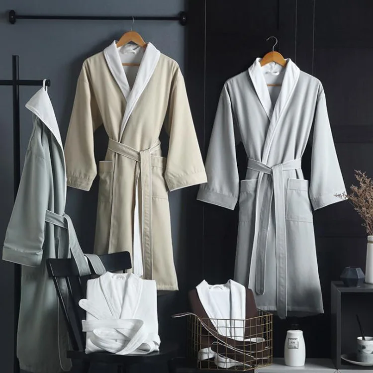 Custom Luxury 5 Star Hotel Logo Luxury Double Layer Peach Skin Bath Robe Plush Lined Spa Bathrobe 100% Cotton