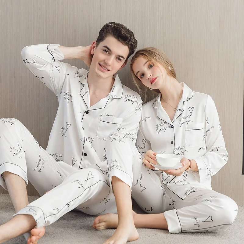 Custom Print Lovers Matching Couple Two Piece Long Sleeve Polyester Satin Silk Christmas Pyjamas Family Womens Sleepwear Set