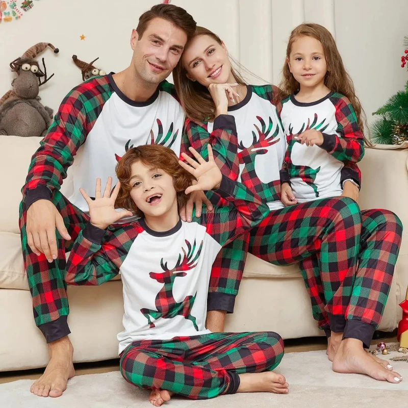 Custom Printed Matching Pj Set Christmas Pajama Family Pajamas Matching Sets Skin friendly Lounge Wear