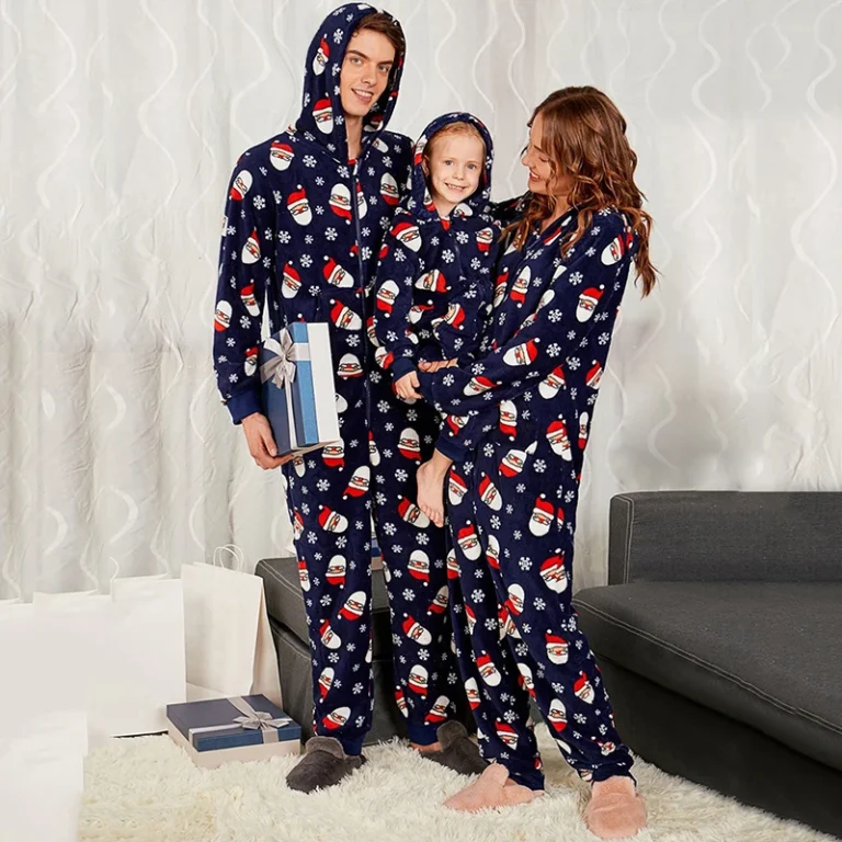 Custom-Thermal-Long-Sleeve-Unisex-Polyester-Cotton-for-for-Kids-Women-Matching-Family-Christmas-Pajamas-Sets