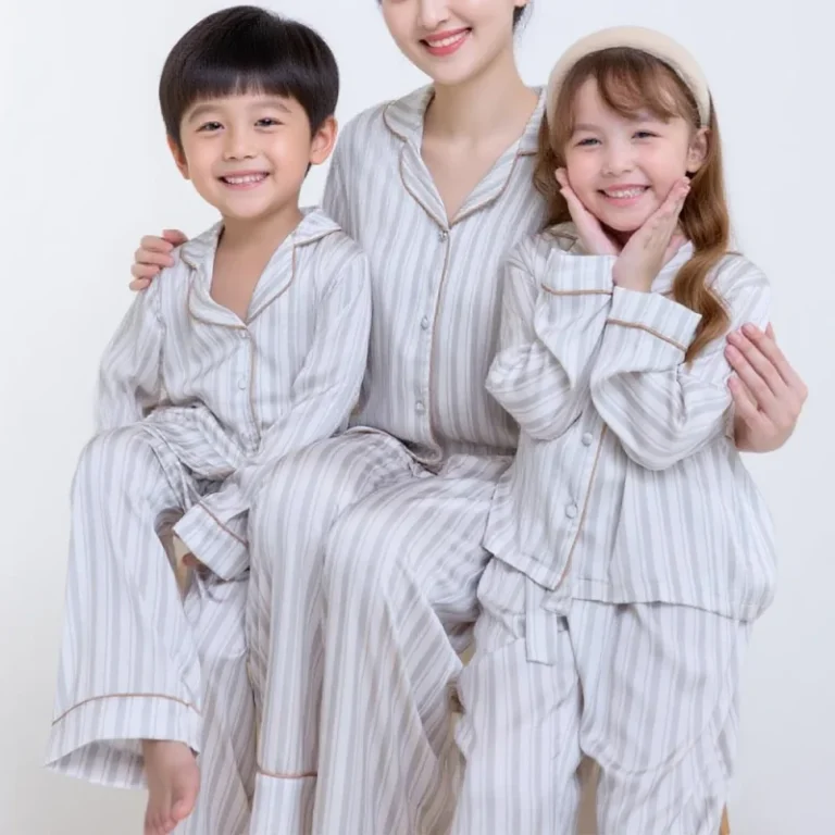 Custom-Womens-Loungewear-Pyjamas-PJ-Set-Satin-Silk-Poplin-Mommy-and-Me-Family-Matching-Pajamas-Set