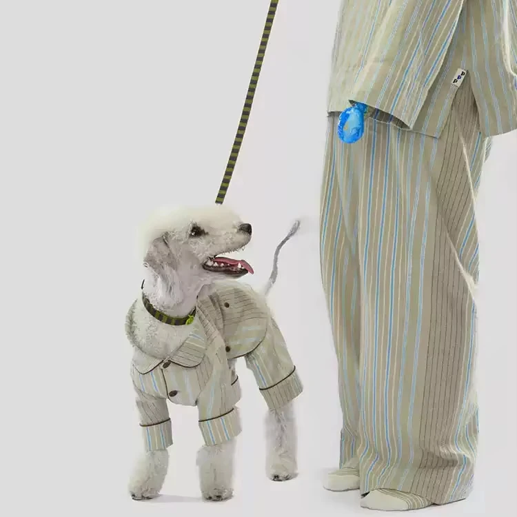 Designer Custom Luxury Solid Vintage Design Dog Cat Pajama Set Winter Fashion Pure Cotton Comfortable Matching Owner's Style