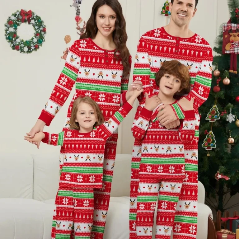 Dropshipping-Customized-Christmas-Family-Pajamas-Low-MOQ-All-Print-Button-Open-Collar-Fully-Printed-2-Piece-Knitted-Sets-Front