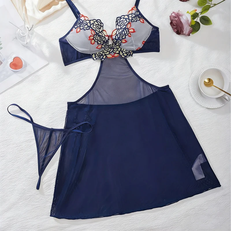 Factory Lace Sexy Nightdress Set with Sexy Embroidery Fashionable Pure and Seductive Style Erotic Pajamas