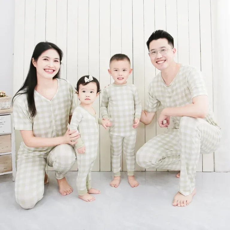 Family-Sleepwear-Set-95-Bamboo-Viscose-Breathable-Buttons-Home-Use-Family-Matching-Clothes