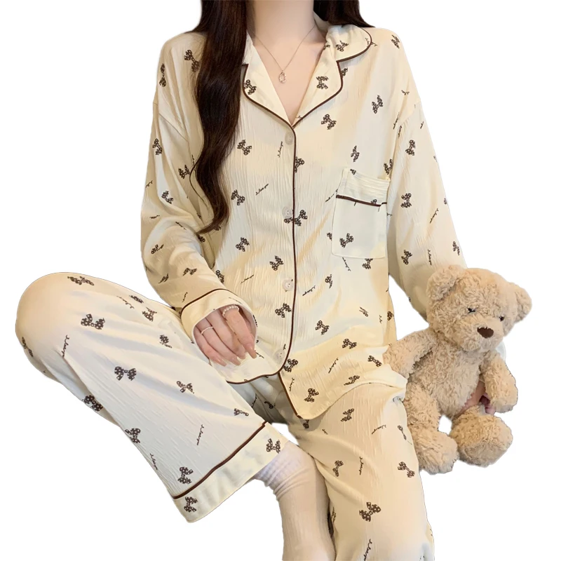 Fashion Senior Sense Pajamas Women's Spring and Summer Long sleeved Suit Can Be Worn Outside Home Wear